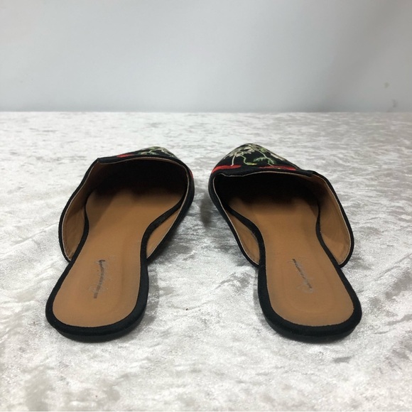 Nubia Black Suede Floral Embroidered Pointed-Toe Mules - Picture 7 of 7